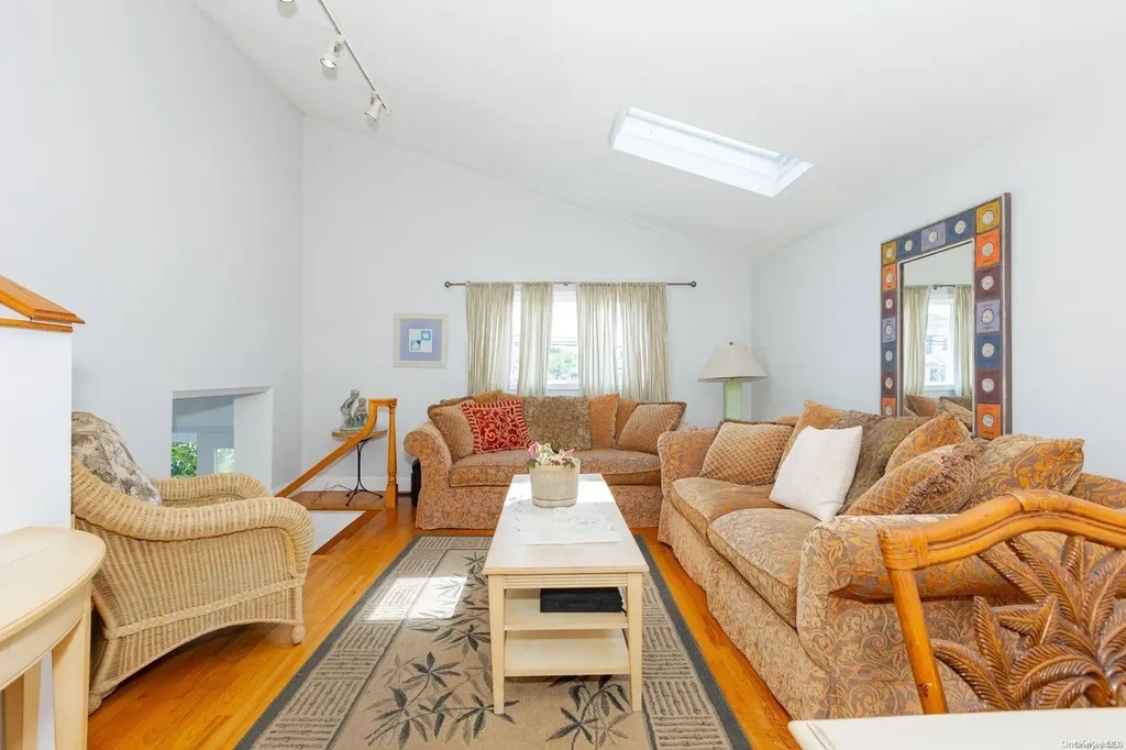 202 E Shore Road Lindenhurst NY 11757