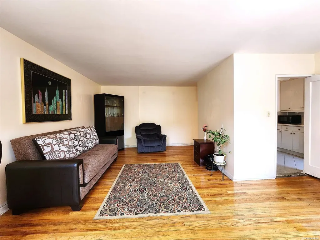 105-21 66th Avenue Forest Hills NY 11375