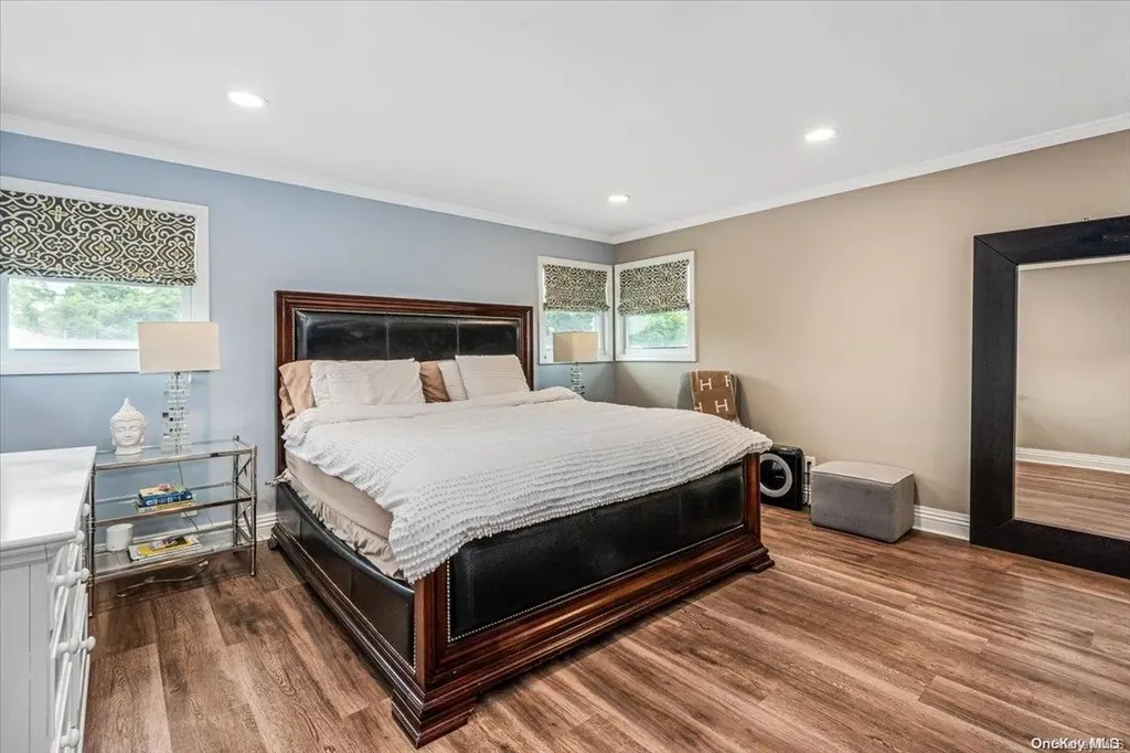63 Audrey Road Westbury NY 11590