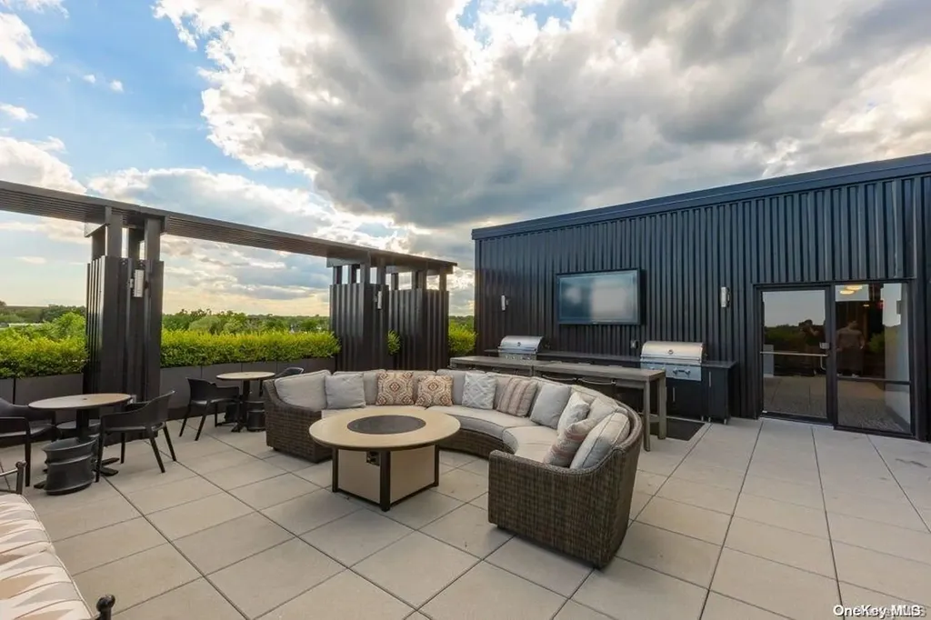 57 Park Avenue Bay Shore NY 11706