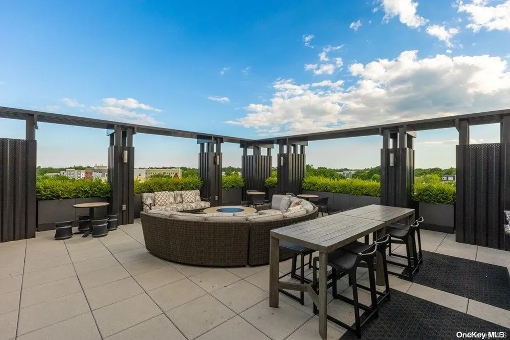 57 Park Avenue Bay Shore NY 11706