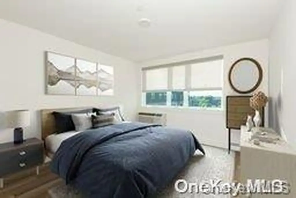 57 Park Avenue Bay Shore NY 11706