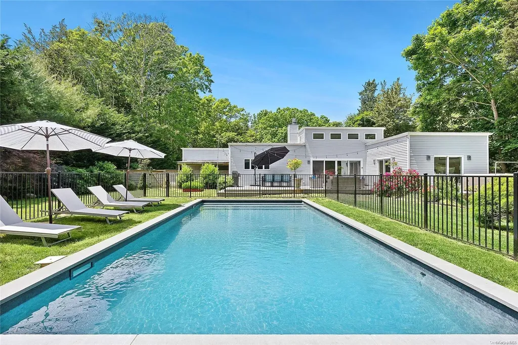 5 Orchard Lane East Hampton NY 11937