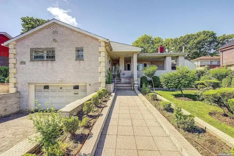 139-14 Grand Central Parkway Briarwood NY 11435