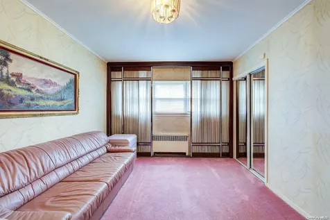 139-14 Grand Central Parkway Briarwood NY 11435