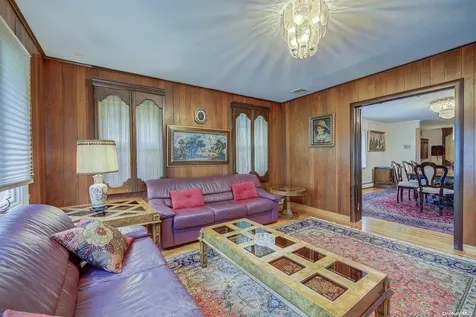 139-14 Grand Central Parkway Briarwood NY 11435