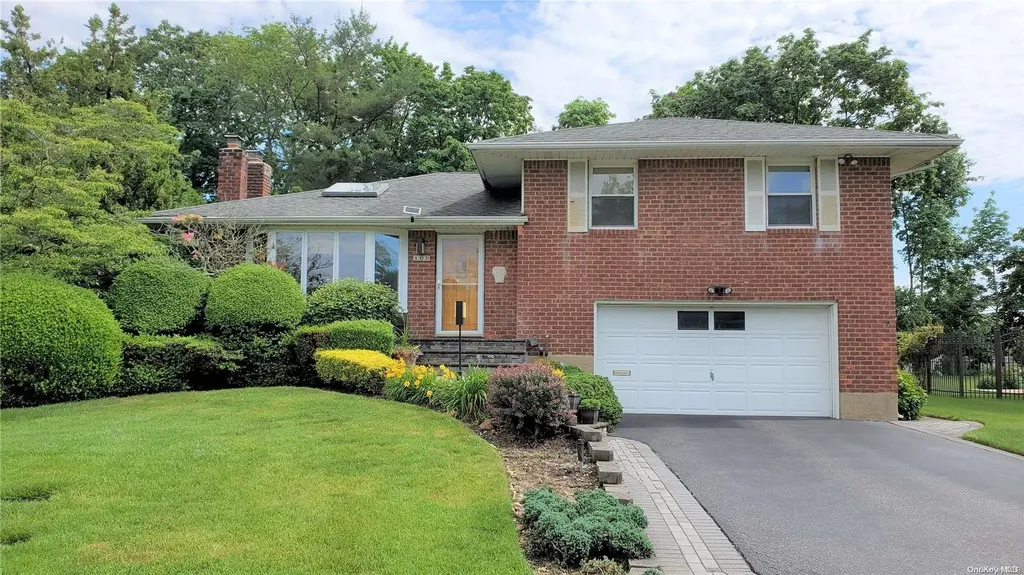 109 Celia Drive Jericho NY 11753