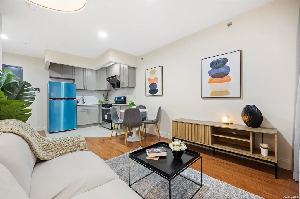 141-15 Cherry Avenue Flushing NY 11355