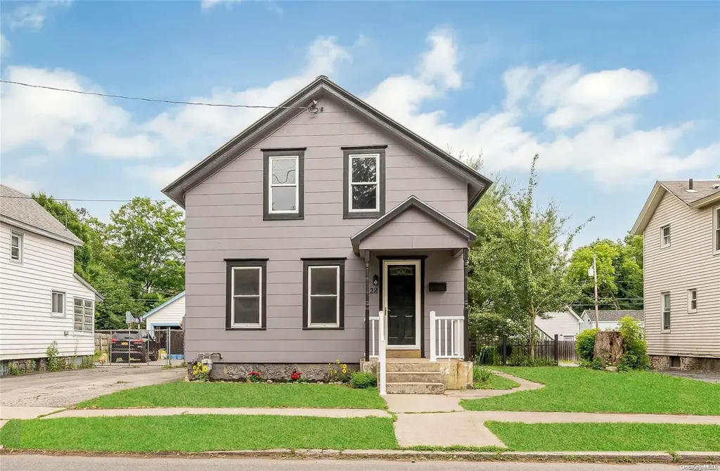 28 Lexington Avenue Glens Falls NY 12801