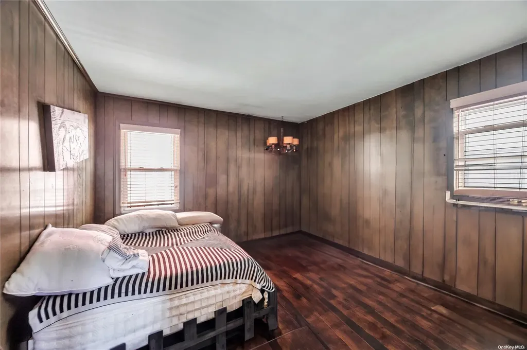84 Doyle Street Long Beach NY 11561