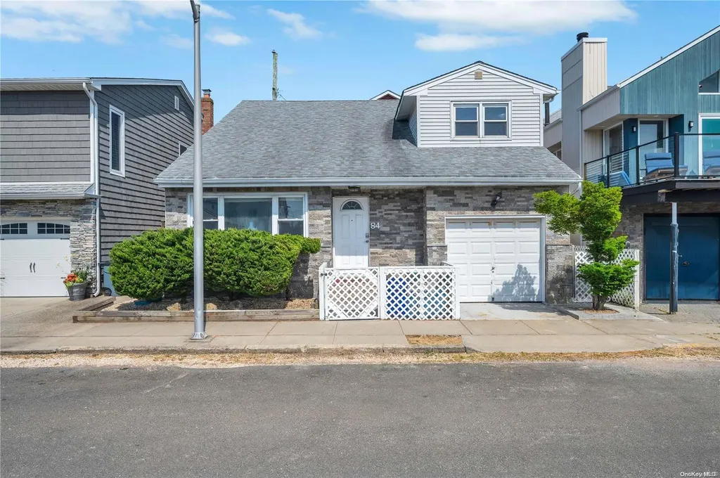 84 Doyle Street Long Beach NY 11561