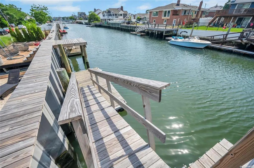 84 Doyle Street Long Beach NY 11561