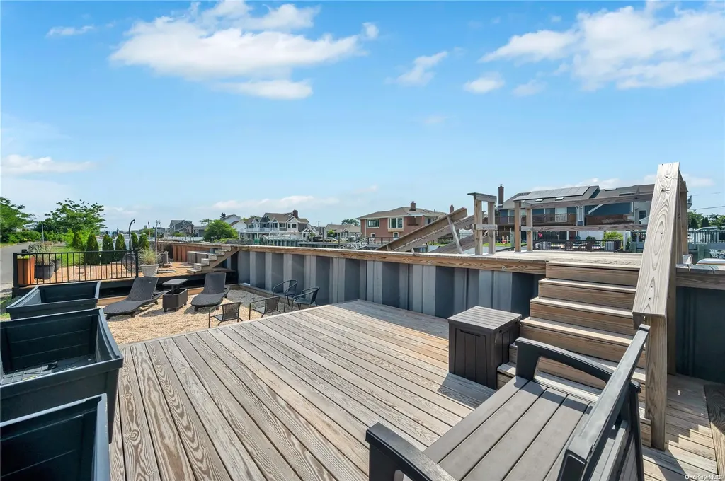 84 Doyle Street Long Beach NY 11561