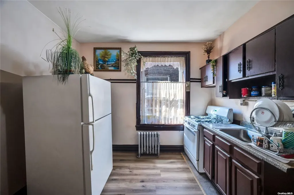 1351 Rockaway Parkway Brooklyn NY 11236