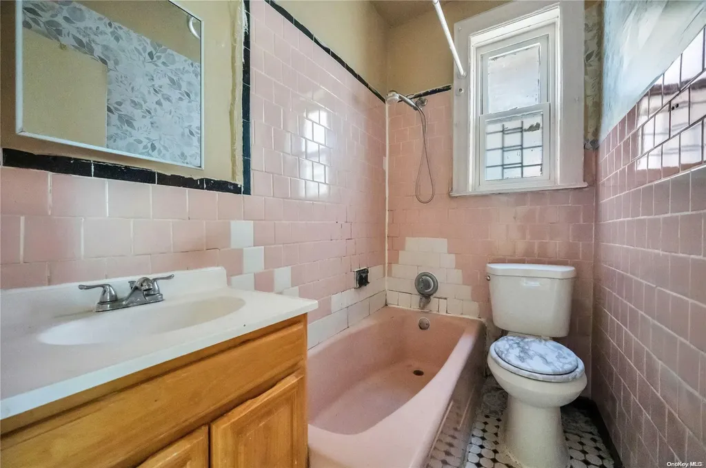 1351 Rockaway Parkway Brooklyn NY 11236