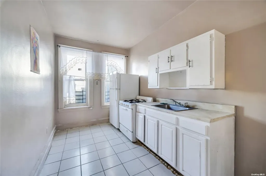 1351 Rockaway Parkway Brooklyn NY 11236