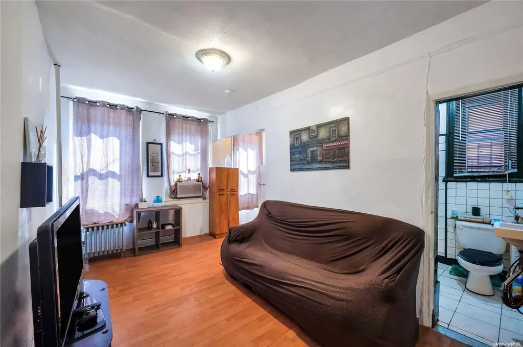 1351 Rockaway Parkway Brooklyn NY 11236
