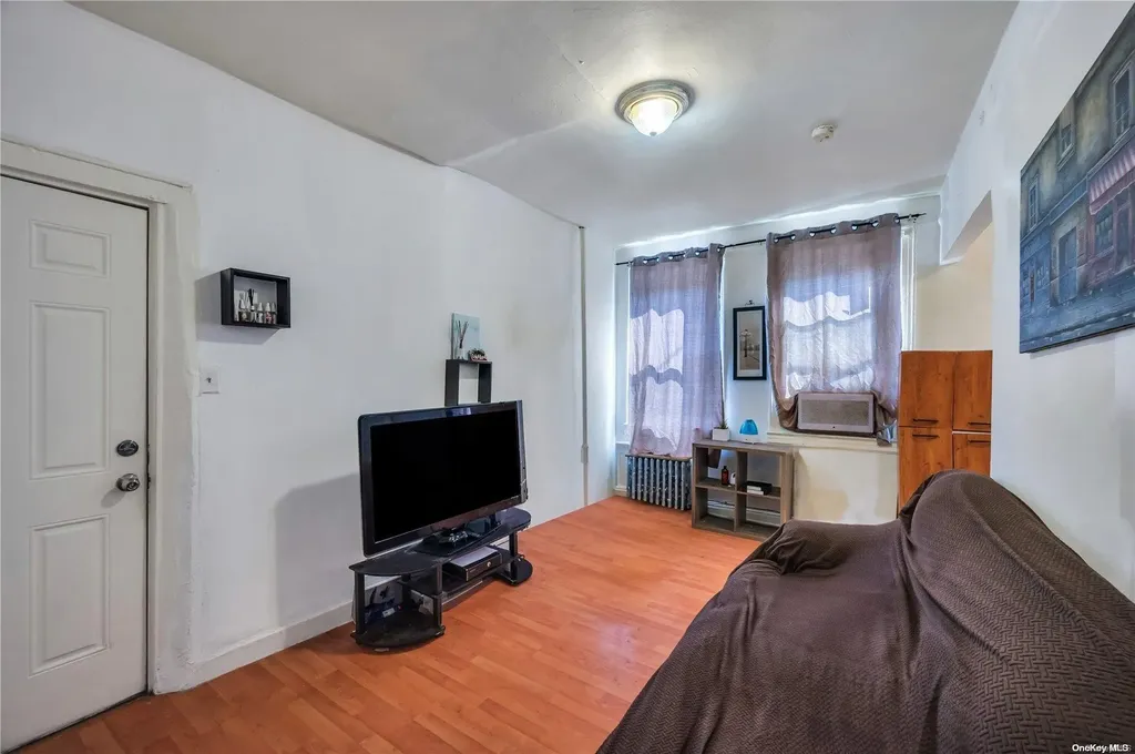 1351 Rockaway Parkway Brooklyn NY 11236