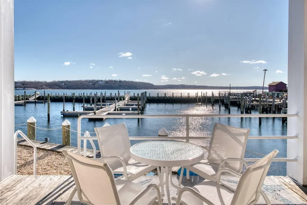 8 Oyster Point Greenport NY 11944