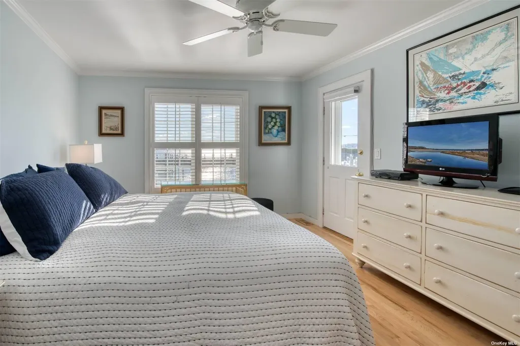 8 Oyster Point Greenport NY 11944