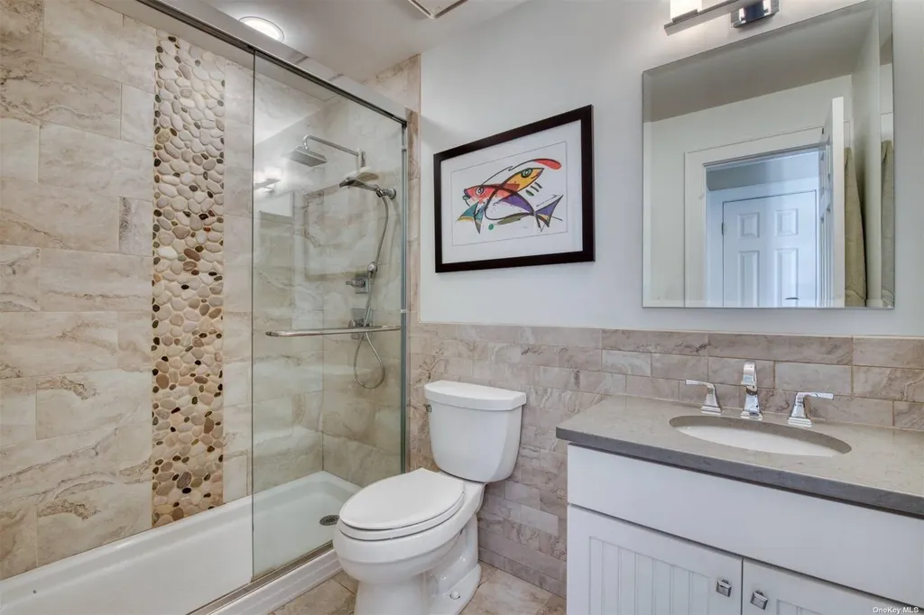 8 Oyster Point Greenport NY 11944
