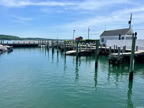 8 Oyster Point Greenport NY 11944