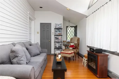 1 Lilac Drive Stony Brook NY 11790