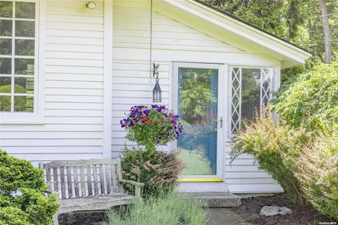 1 Lilac Drive Stony Brook NY 11790