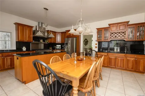 1 Lilac Drive Stony Brook NY 11790