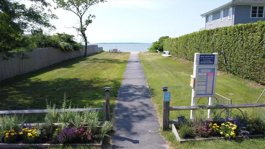 18 Bay View Road Southampton NY 11968