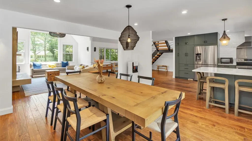18 Bay View Road Southampton NY 11968