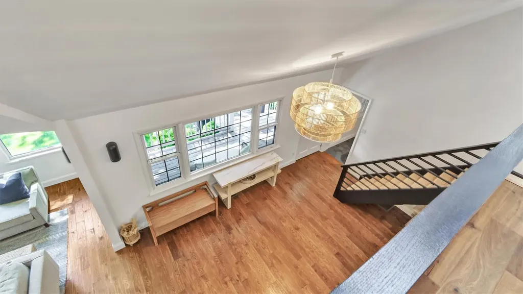18 Bay View Road Southampton NY 11968