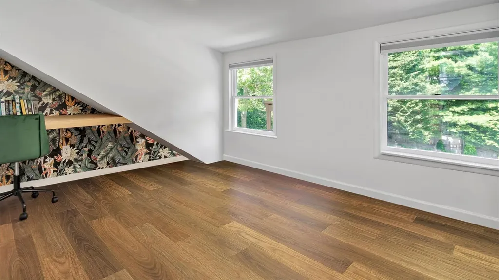 18 Bay View Road Southampton NY 11968