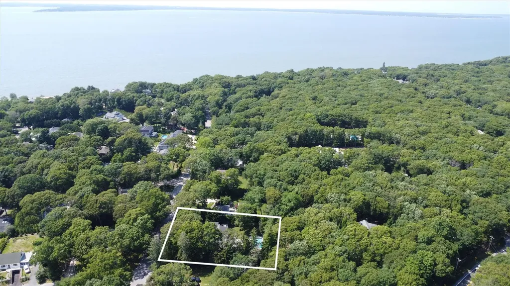 18 Bay View Road Southampton NY 11968