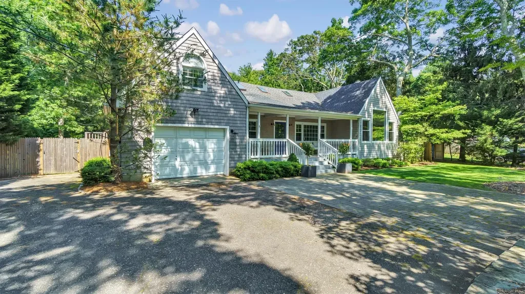 18 Bay View Road Southampton NY 11968