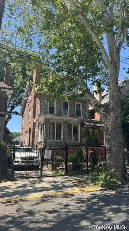 1955 Andrews Avenue Bronx NY 10453