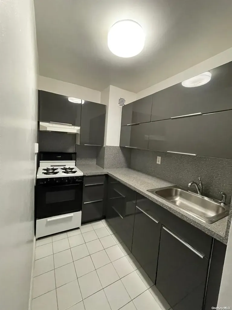 415 Beverly Road Brooklyn NY 11218