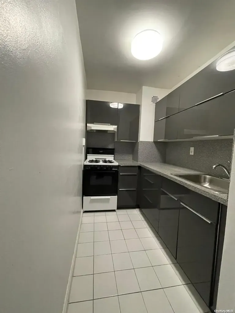 415 Beverly Road Brooklyn NY 11218