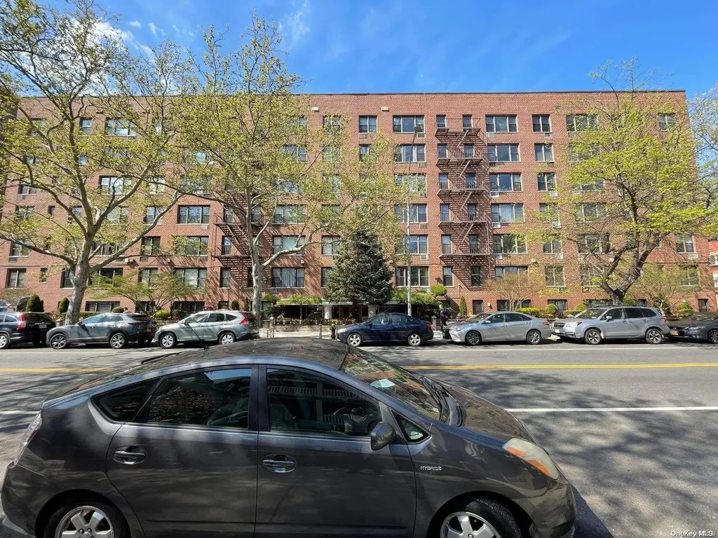 415 Beverly Road Brooklyn NY 11218