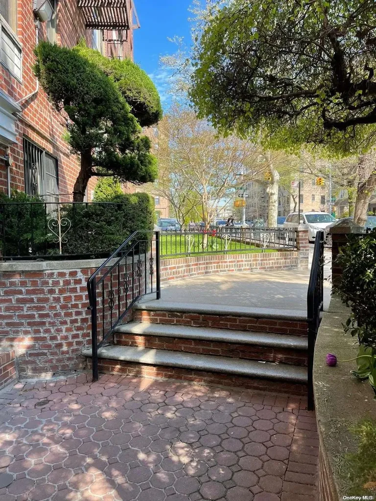 415 Beverly Road Brooklyn NY 11218