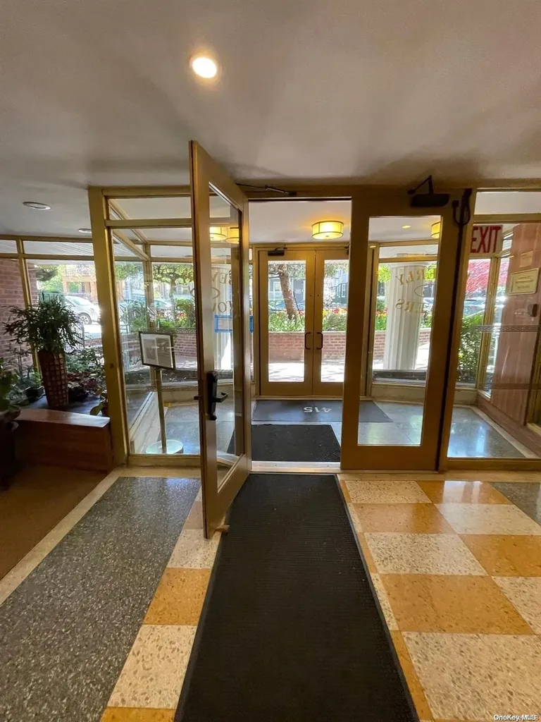 415 Beverly Road Brooklyn NY 11218