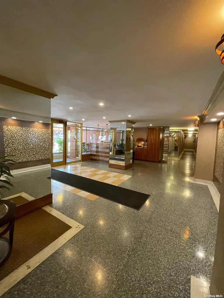 415 Beverly Road Brooklyn NY 11218