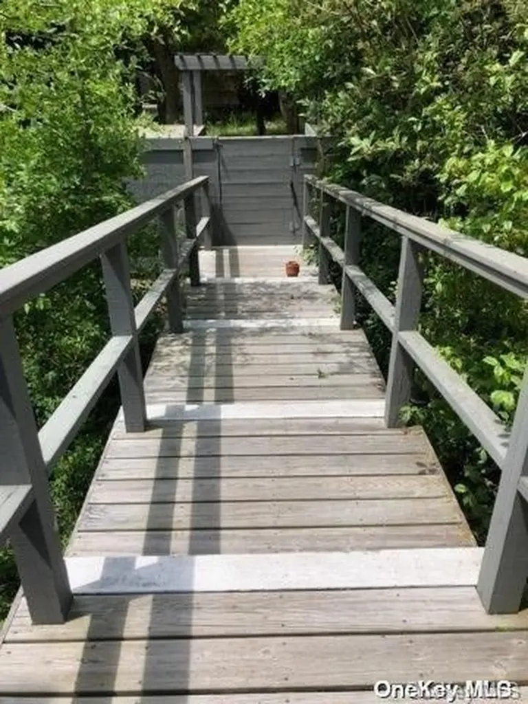 357 Crown Walk Fire Island Pines NY 11782