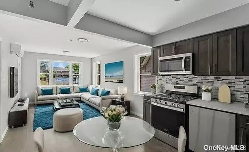 37-06 Francis Lewis Boulevard Bayside NY 11361