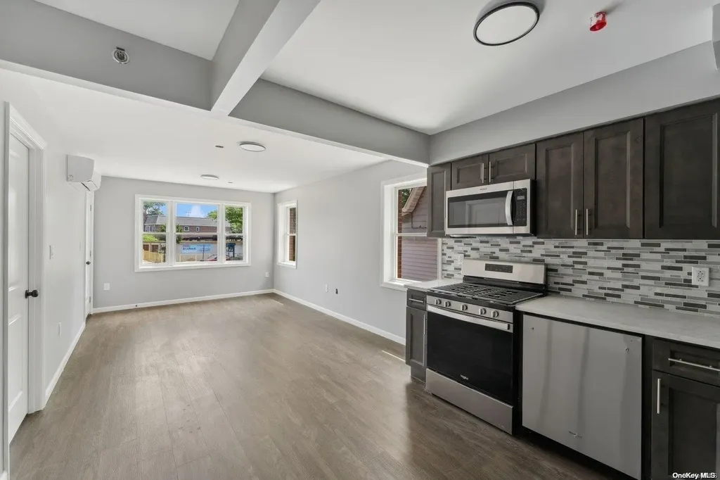 37-06 Francis Lewis Boulevard Bayside NY 11361