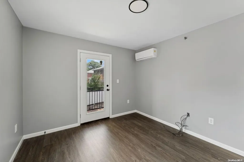 37-06 Francis Lewis Boulevard Bayside NY 11361