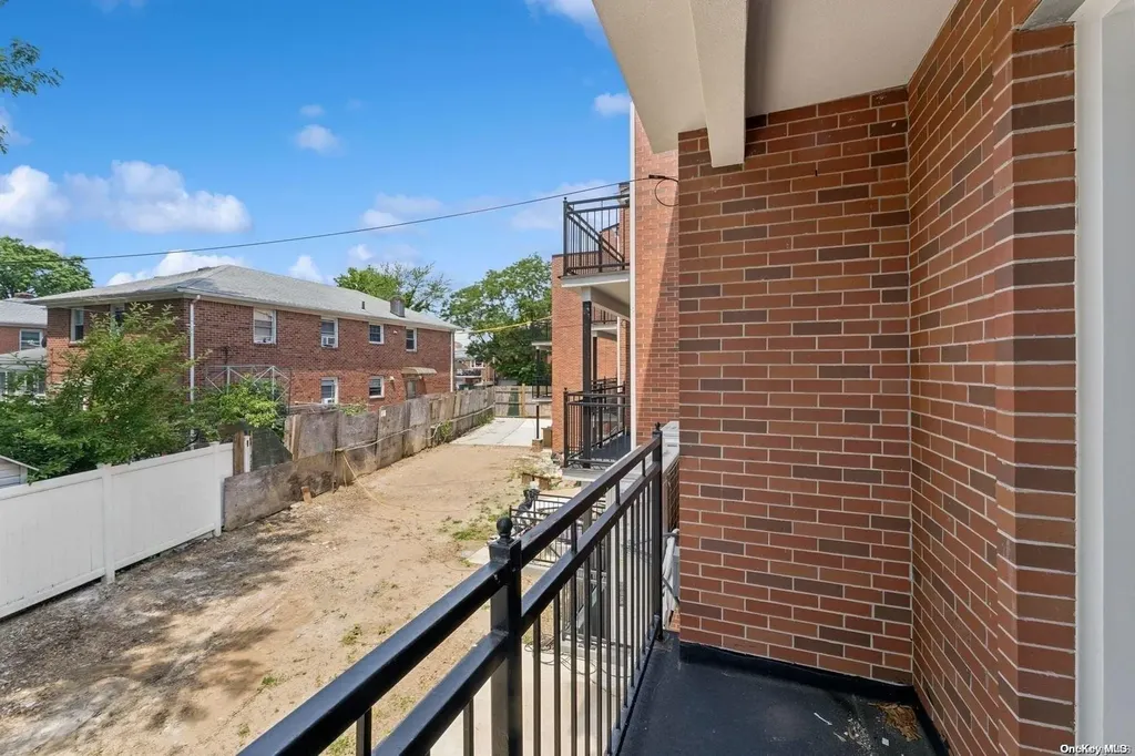 37-06 Francis Lewis Boulevard Bayside NY 11361