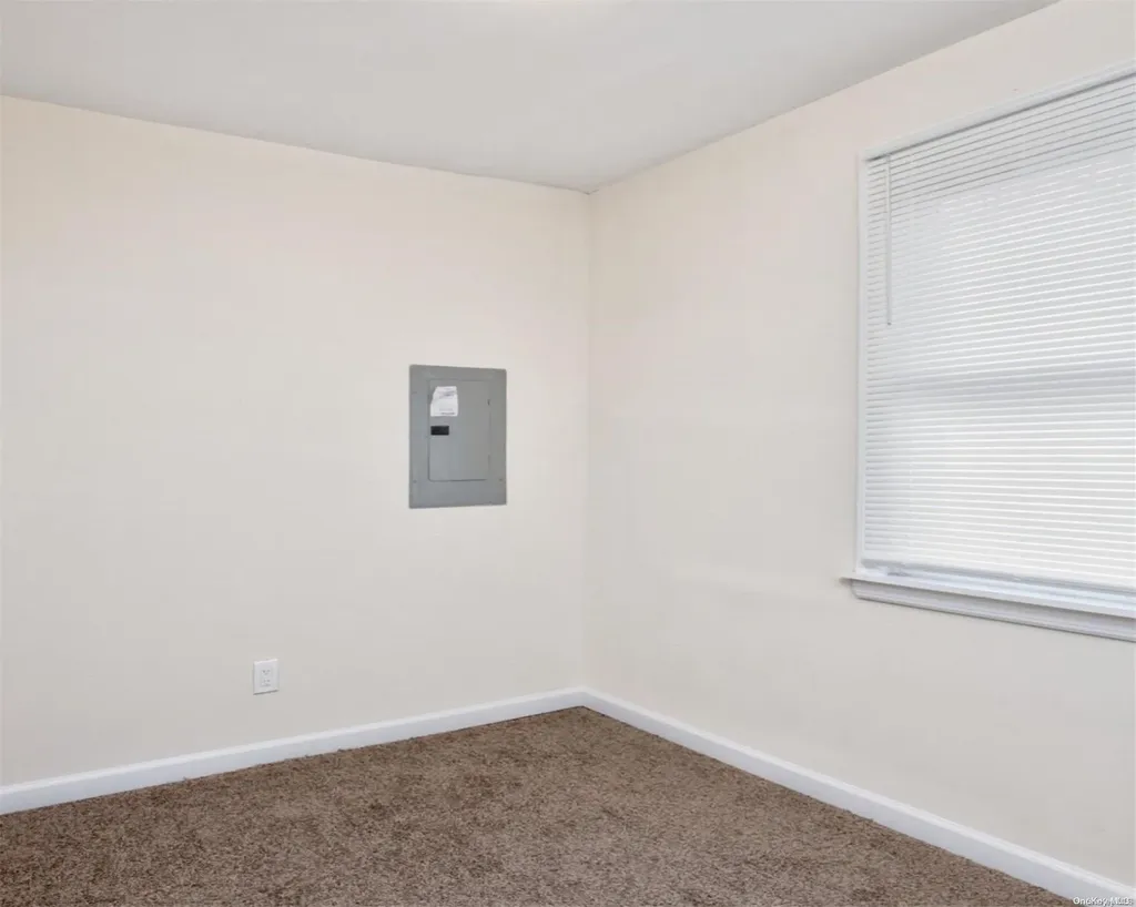 62 Orchid Drive Mastic Beach NY 11951