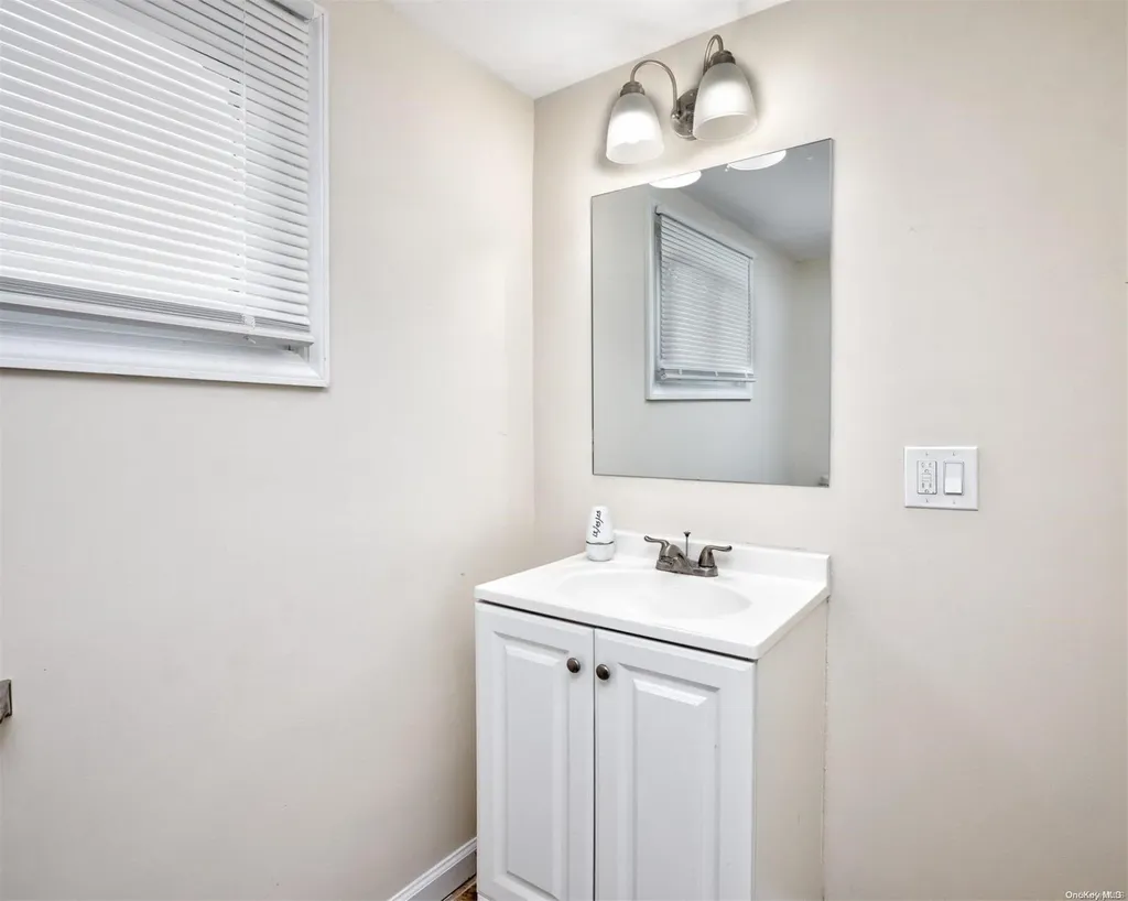 62 Orchid Drive Mastic Beach NY 11951