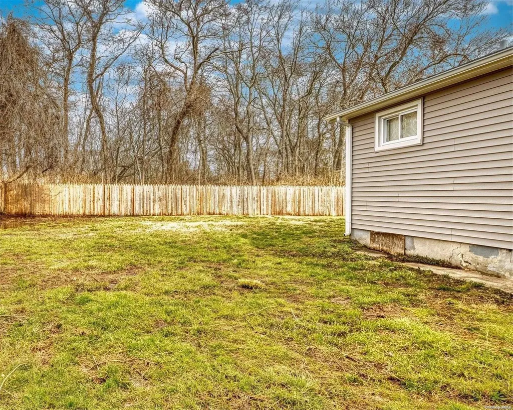 62 Orchid Drive Mastic Beach NY 11951